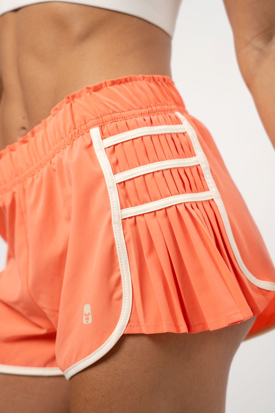 Short Running Pulse Salmon